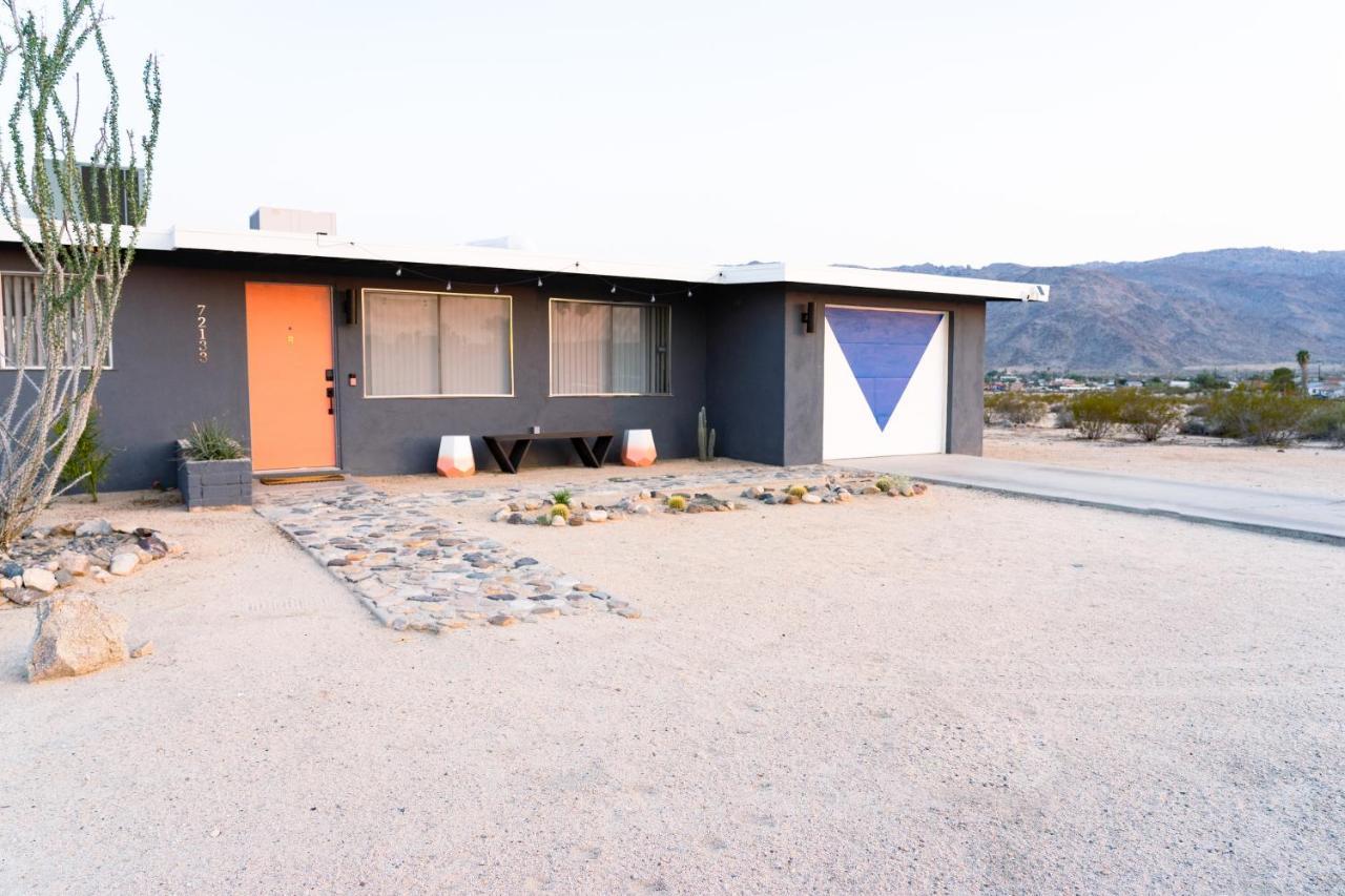 El Paseo Cute Mid-Century Home Twentynine Palms Exterior photo